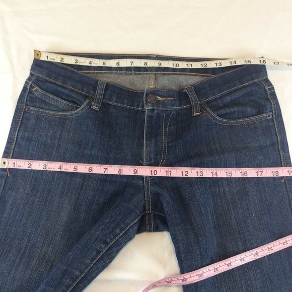 Old Navy Straight Leg Stretch The Diva Fit Size 8 Jeans Dark Wash Denim Womens - Picture 7 of 12